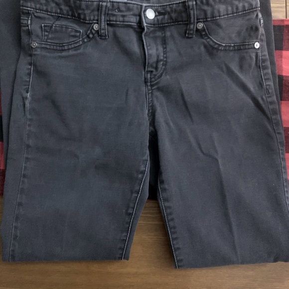 SOLD ON VINTED ❤️ Faded Black Jeggings - Picture 6 of 7